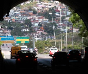Túnel Antonieta de Barros terá interdição de pistas a partir desta segunda-feira