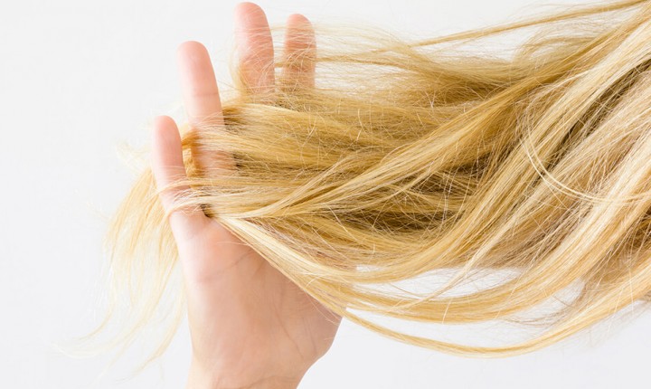 Cabelo embaraçado? Saiba como reduzir o problema