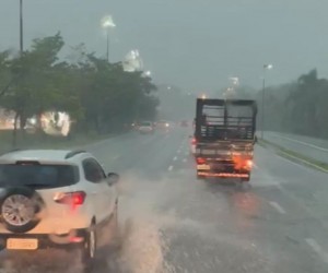 Chuva intensa atingiu a cidade entre a quinta e a sexta-feira