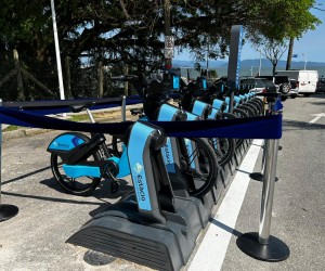 Serviço de bicicletas compartilhadas começa a operar na Capital