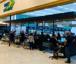 Mercadão de Coqueiros já está de portas abertas