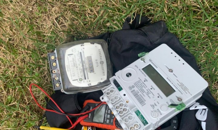 Medidores inteligentes começam a ser instalados em Florianópolis