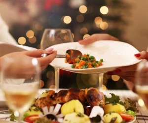 Confraternizações, festas e jantares podem sabotar a dieta?