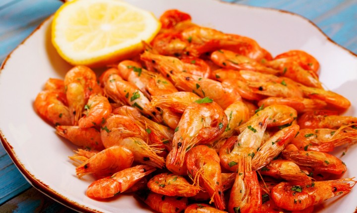 Saiba como evitar contaminação em alimentos e bebidas na praia