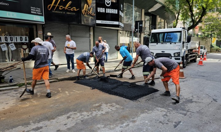 Depois de muita reclamação, operação tapa-buracos entra em ação