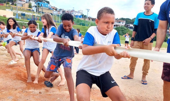 Colônia de Férias movimenta as 12 sedes do Programa Bairro Educador
