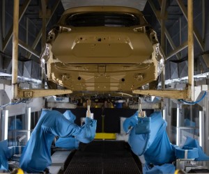 Com mais robôs, Nissan aprimora áreas de pintura em Resende