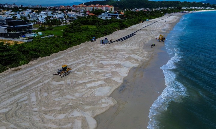 Obra chega a Jurerê tradicional