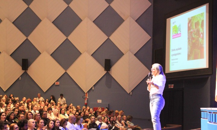 Programa Floripa Alfabetizada objetiva criar mais oportunidades