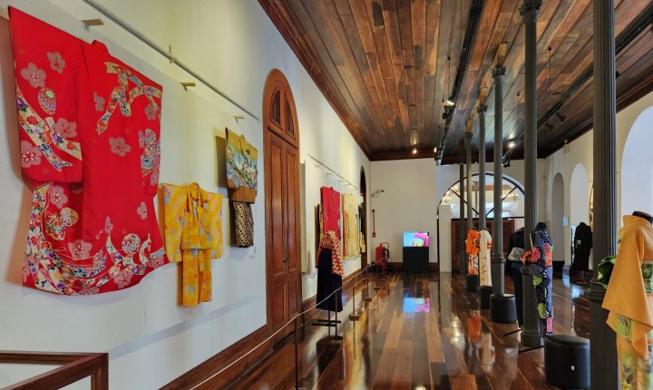 Exposição sobre a cultura japonesa fica até sábado no Palácio Cruz e Souza