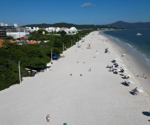 Temporada de verão se encerra com 2 milhões de turistas em Florianópolis
