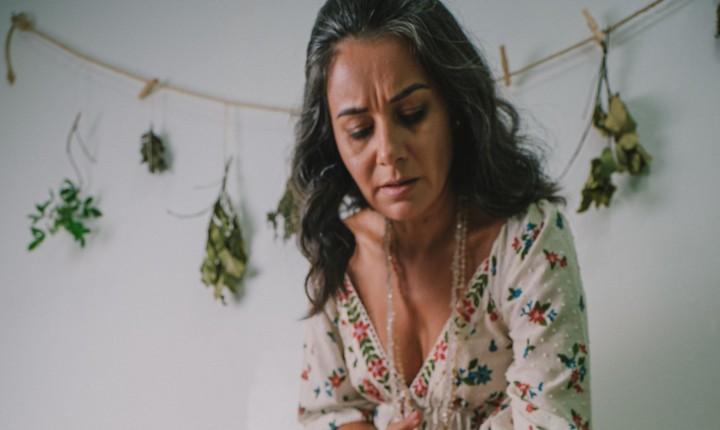 Uma viagem de cura e conexão com a benzedeira Camila Gomes