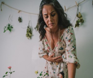 Uma viagem de cura e conexão com a benzedeira Camila Gomes