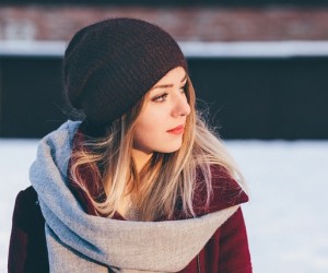 Cachecol é um diferencial para compor seu look neste inverno