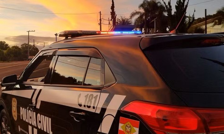 Ação integrada de segurança prende traficantes em Canasvieiras